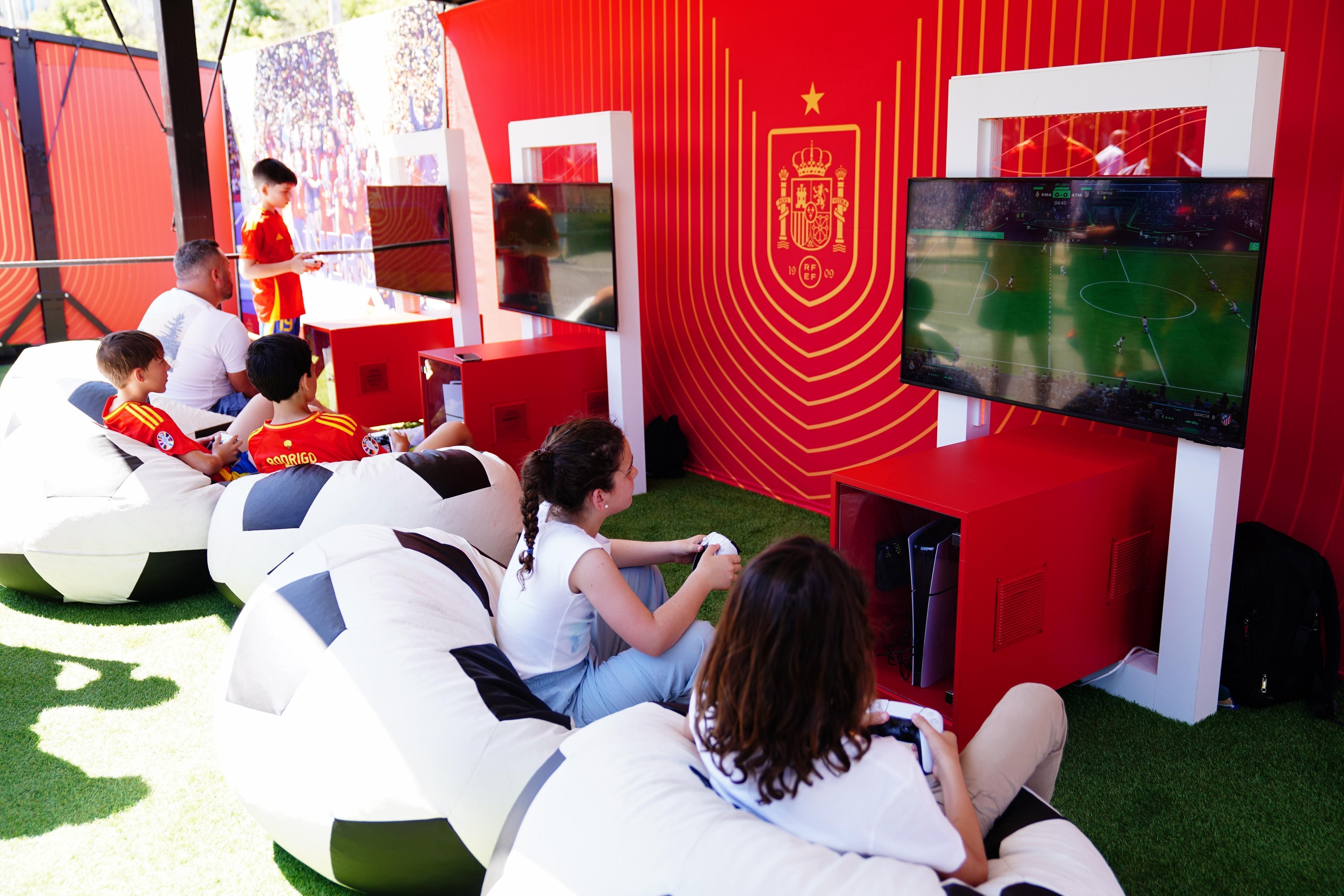 260603 NdP - BCD Sports y la Selección Española aceleran los preparativos para el Mundial 2026 1.jpg